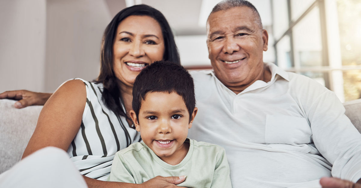 Presidential Announcement on Immigration: A Lifeline for Families and Dreamers., image of hispanic family.